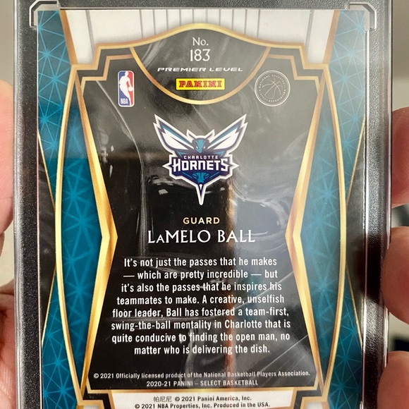 LAMELO BALL SELECT CRACKED ICE ROOKIE - Picture 5 of 5